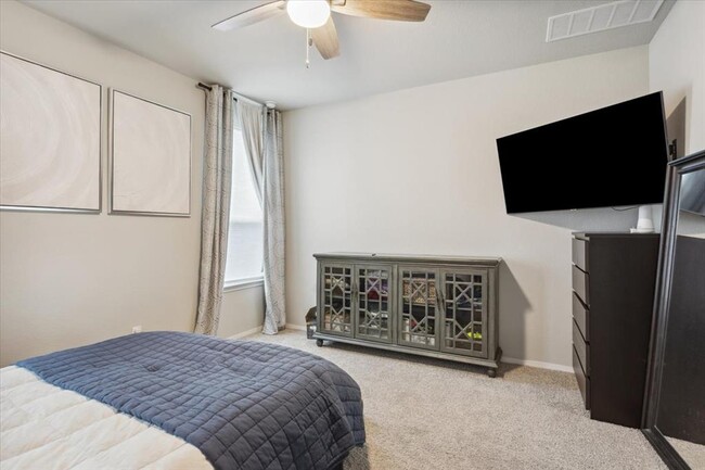 Building Photo - 5001 Black Onyx Dr