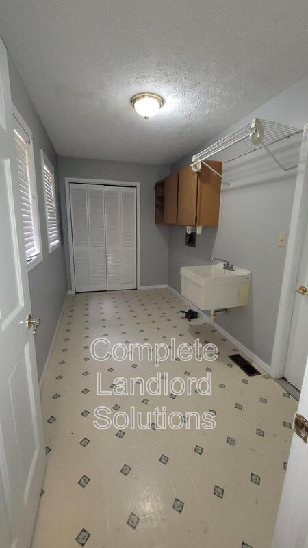 Building Photo - 80 Ridgecrest Ct