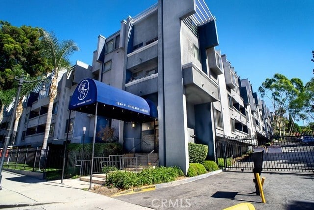 Building Photo - 1940 Highland Ave