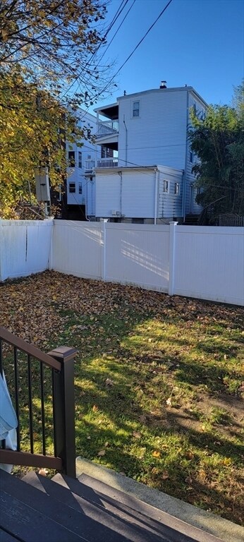 Building Photo - 11 Walter St