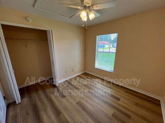 Building Photo - 520 Marion Oaks Ln