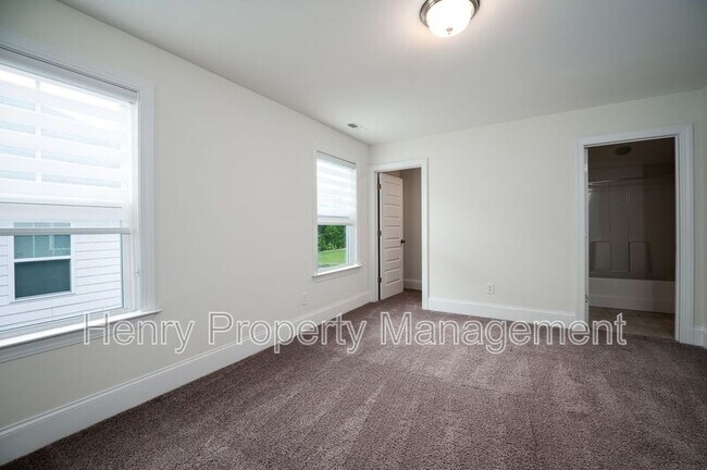 Building Photo - 1017 Blackpool Ct