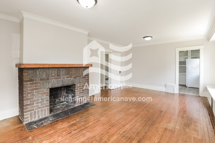 Building Photo - 5621 N 29th St