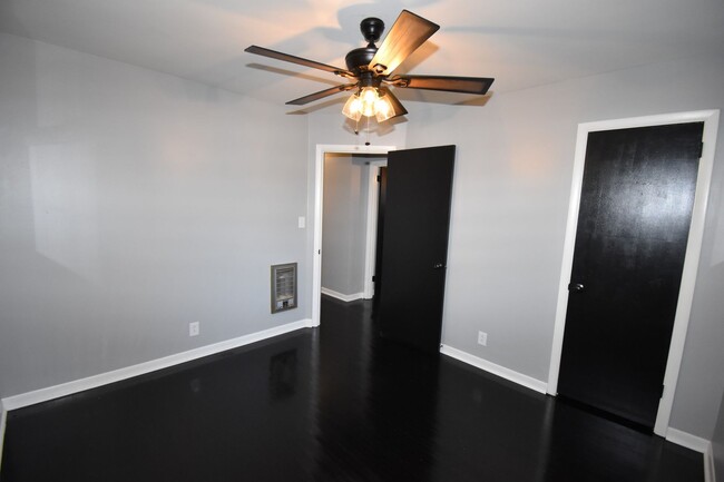 Building Photo - 3 Bedroom Home For Rent in St. Bethlehem A...