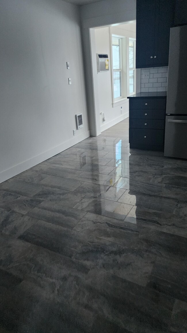 Building Photo - 6200 Smithson Rd