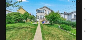Building Photo - 316 N Lincoln Ave