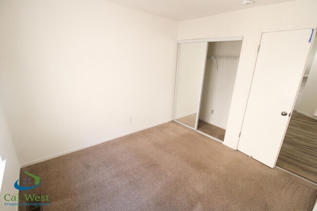 Building Photo - Galleria - Lease Up