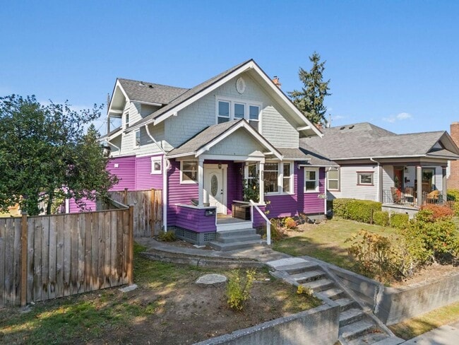 Building Photo - Spacious 3-Bed Tacoma Home w/ Office, A/C,...