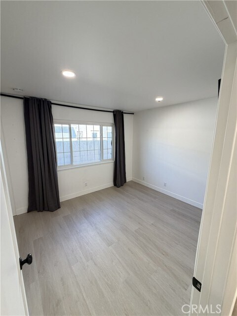 Building Photo - 9441 El Blanco Ave