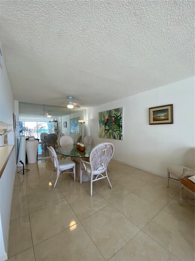 Building Photo - 177 Ocean Ln Dr