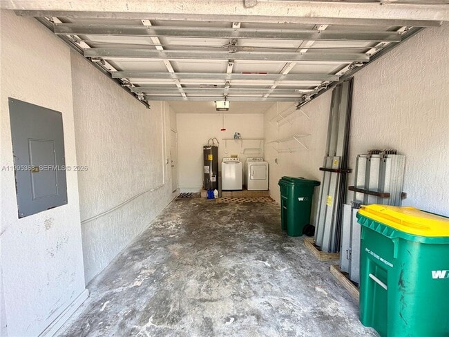 Building Photo - 5747 Isles Cir