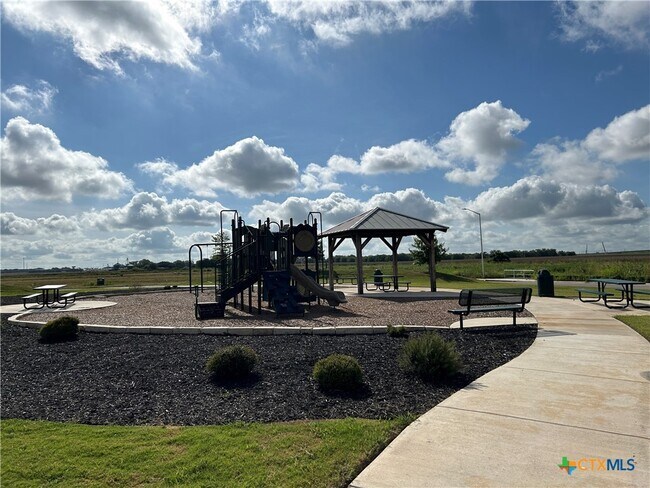 Building Photo - 2565 Hiddenbrooke Trace
