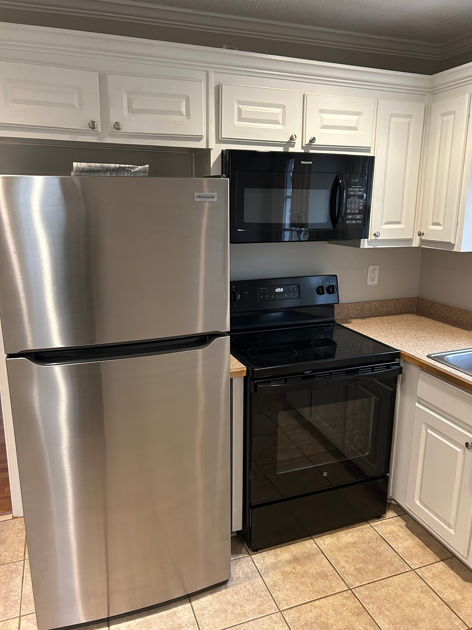 Building Photo - 272 Buena Vista Ct