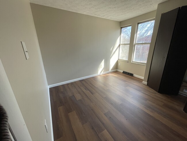 Building Photo - 1663 Allegheny Cir