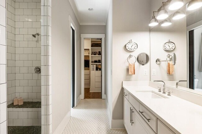 Building Photo - 7280 Samples Field Rd