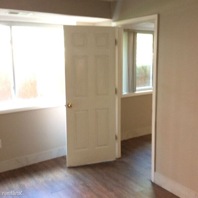 Building Photo - 1 br, 1 bath Condo - 17 WATER STREET 30 Un...