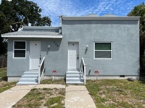 Building Photo - 1 Bedroom 1 Bath Duplex in Ormand Beach fo...