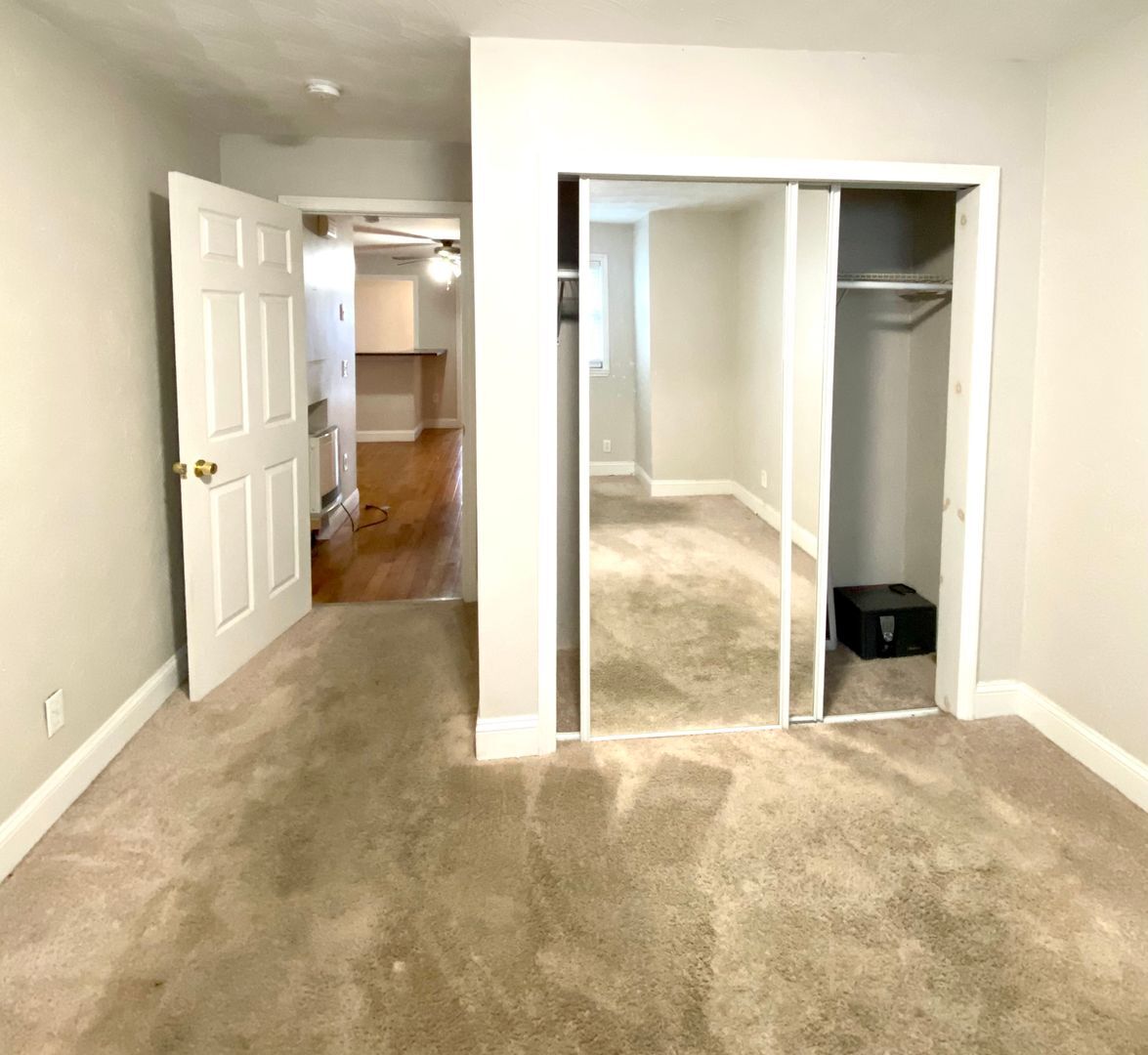 Building Photo - 161 Bennington St