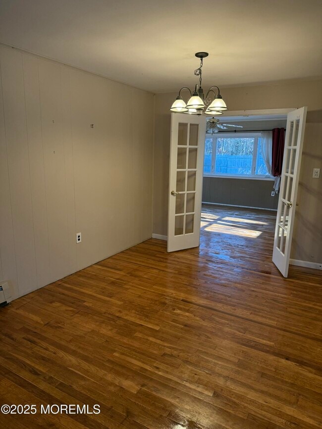 Building Photo - 324 Shady Brook Ln