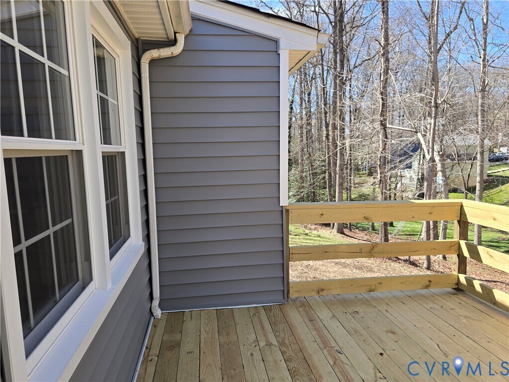 Building Photo - 1600 Porters Mill Terrace