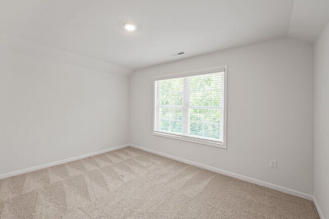 Building Photo - 3032 Crossman Lk Rd