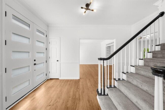 Building Photo - 11215 Highfield Chase Dr