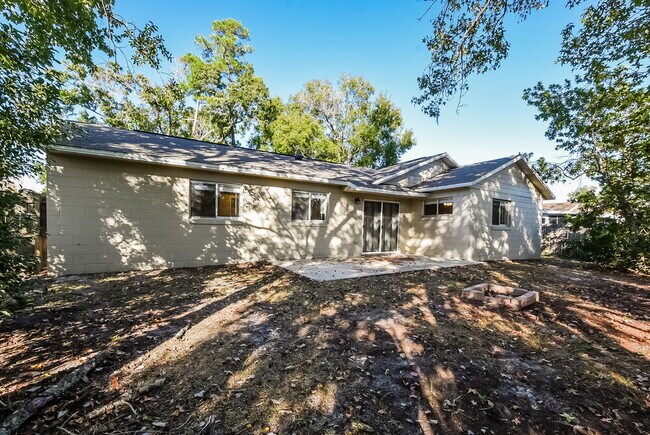 Building Photo - 9556 Brimton Dr