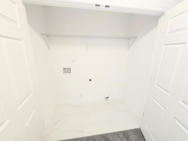 Building Photo - 4859 Town Point Road