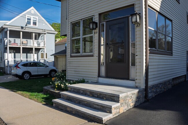 Building Photo - 89 Harnden Ave