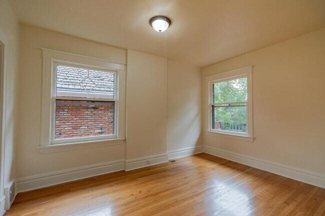Building Photo - 1207 Clayton St