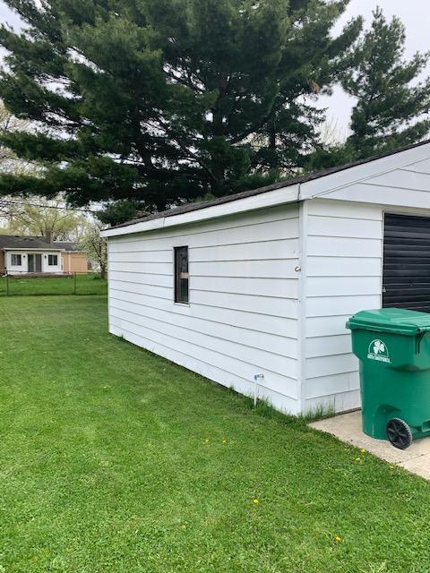 Building Photo - 24329 Grove Ave