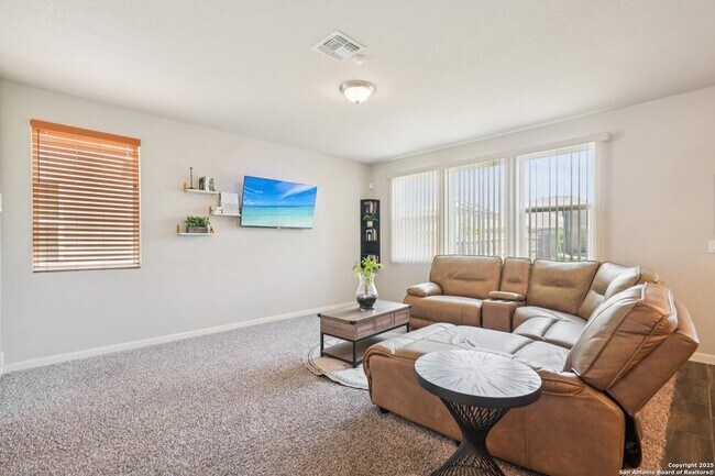 Building Photo - 14640 Sweet Clover