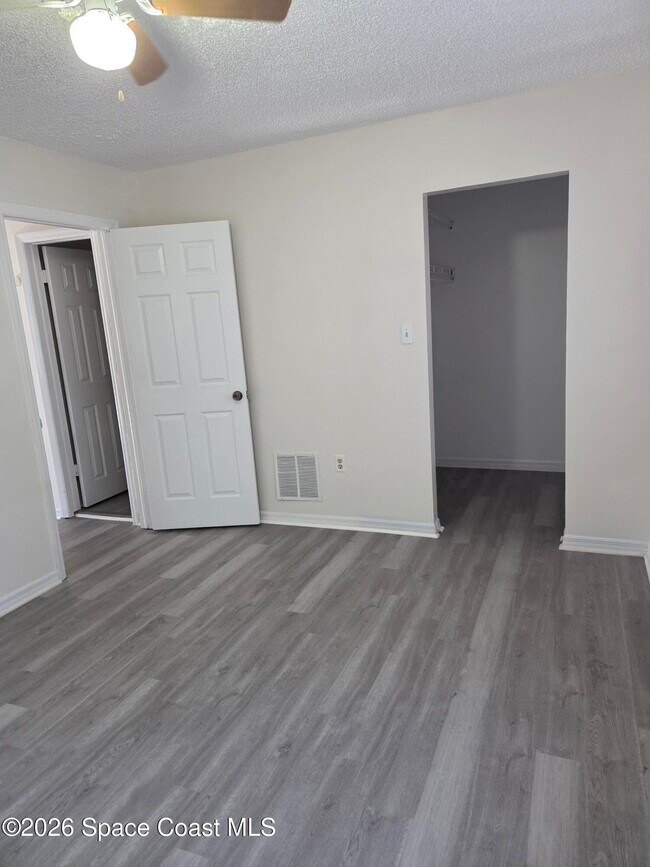Building Photo - 4739 Sisson Rd