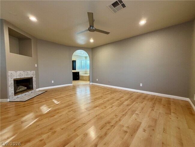 Building Photo - 1135 Calico Ridge Dr