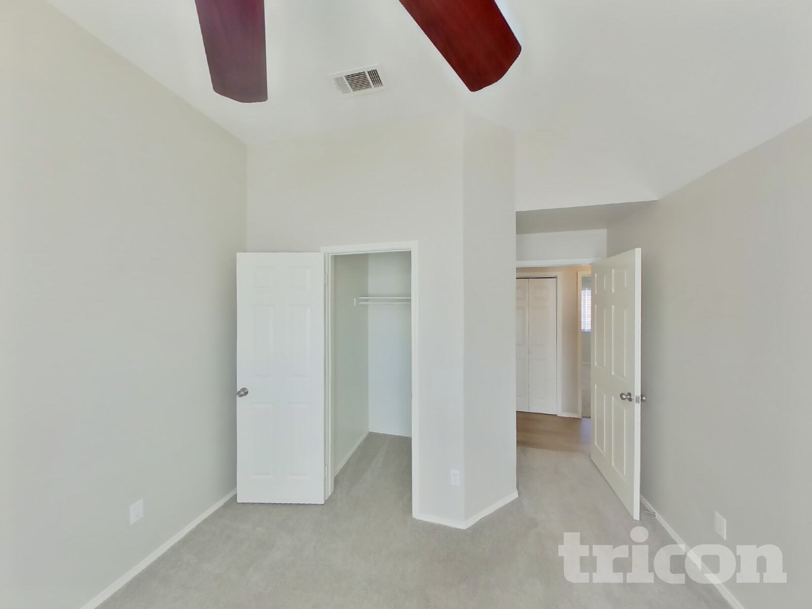 Building Photo - 1701 Pecan View Dr