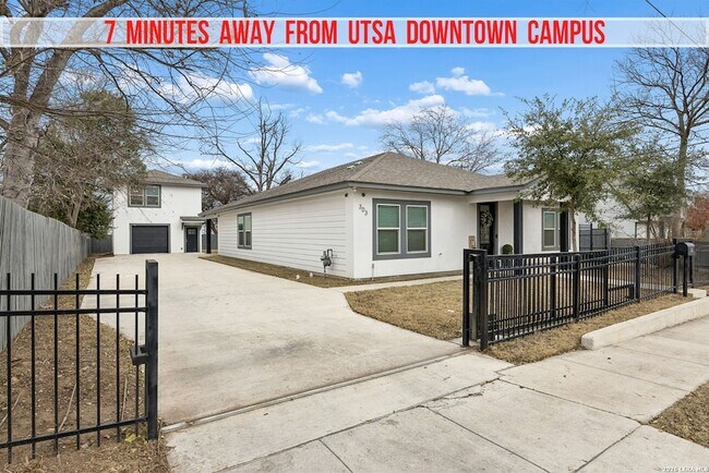 Building Photo - 303 Pendleton Ave