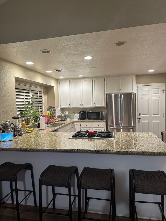 Building Photo - 1381 Alex Cir