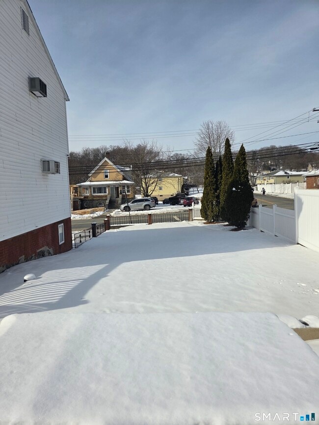 Building Photo - 1101 Highland Ave