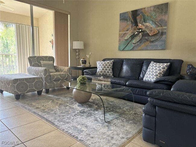 Building Photo - 9639 Hemingway Ln