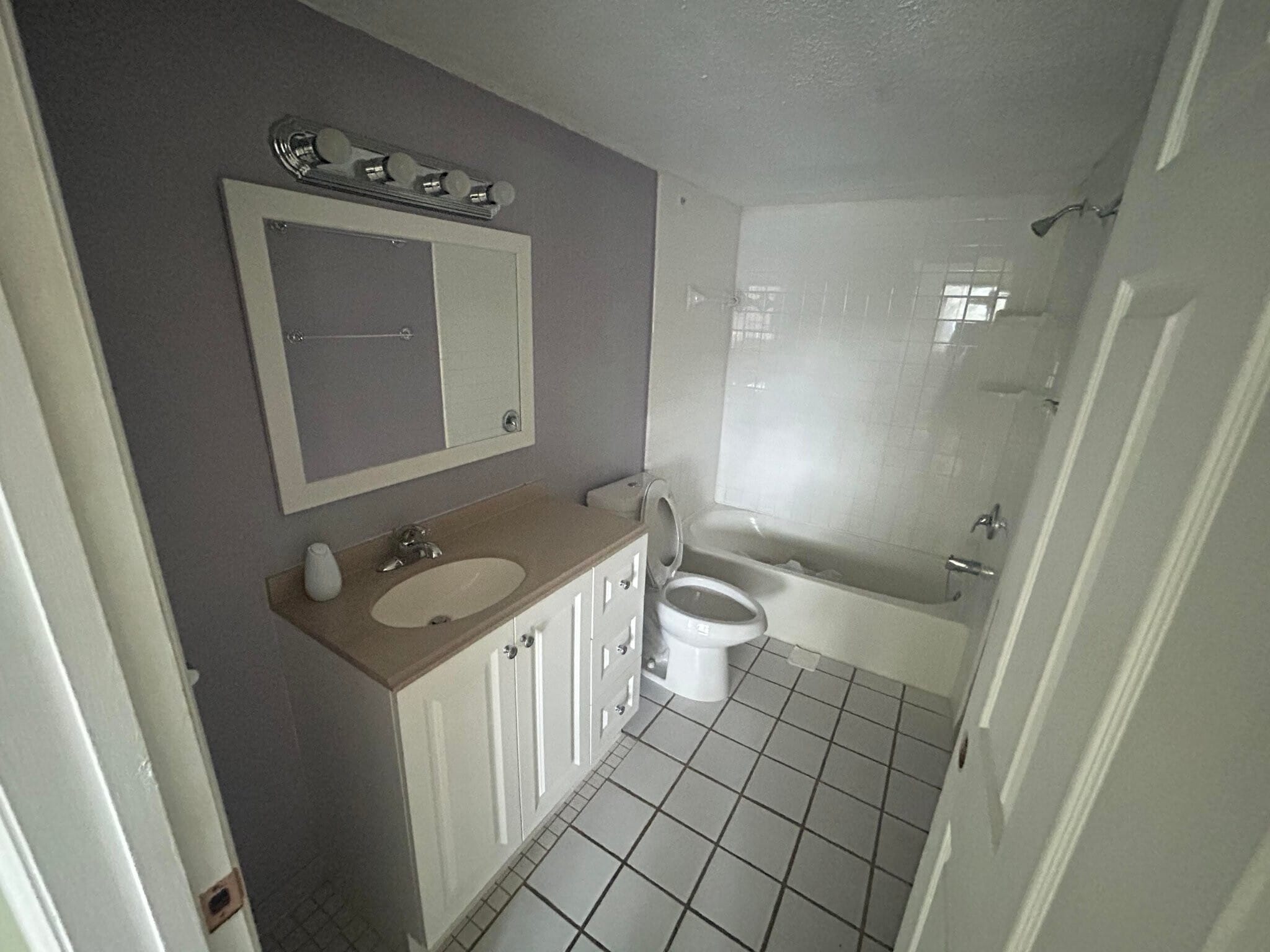 Building Photo - 3706 Broadway