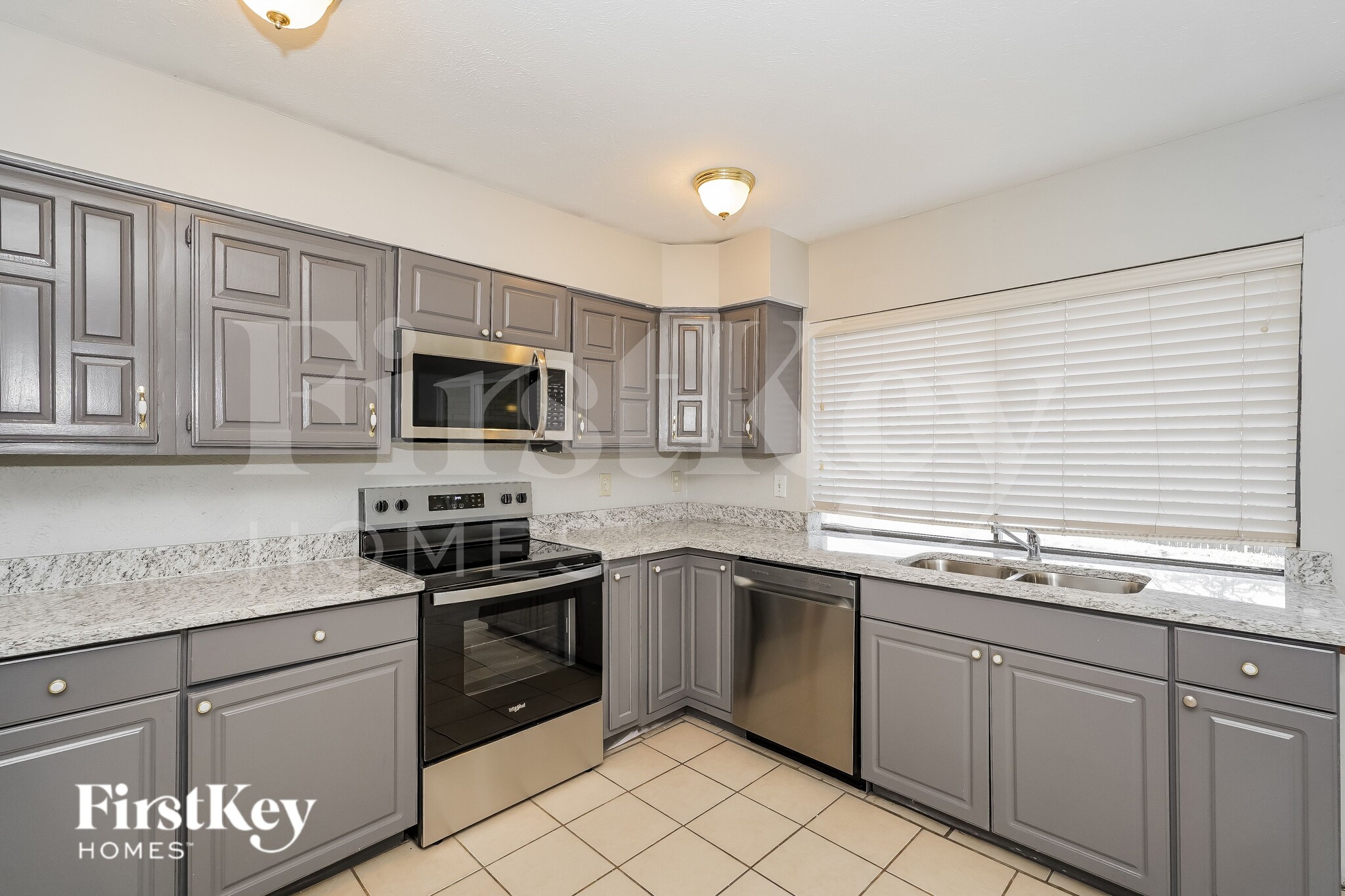 Building Photo - 9814 Emory Oak Cir