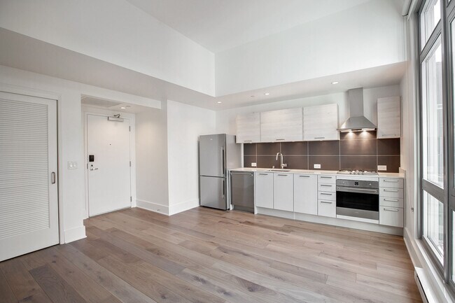 Building Photo - 1075 Market St