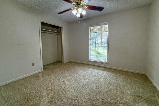 Building Photo - 51 -A Paul Dixon Rd