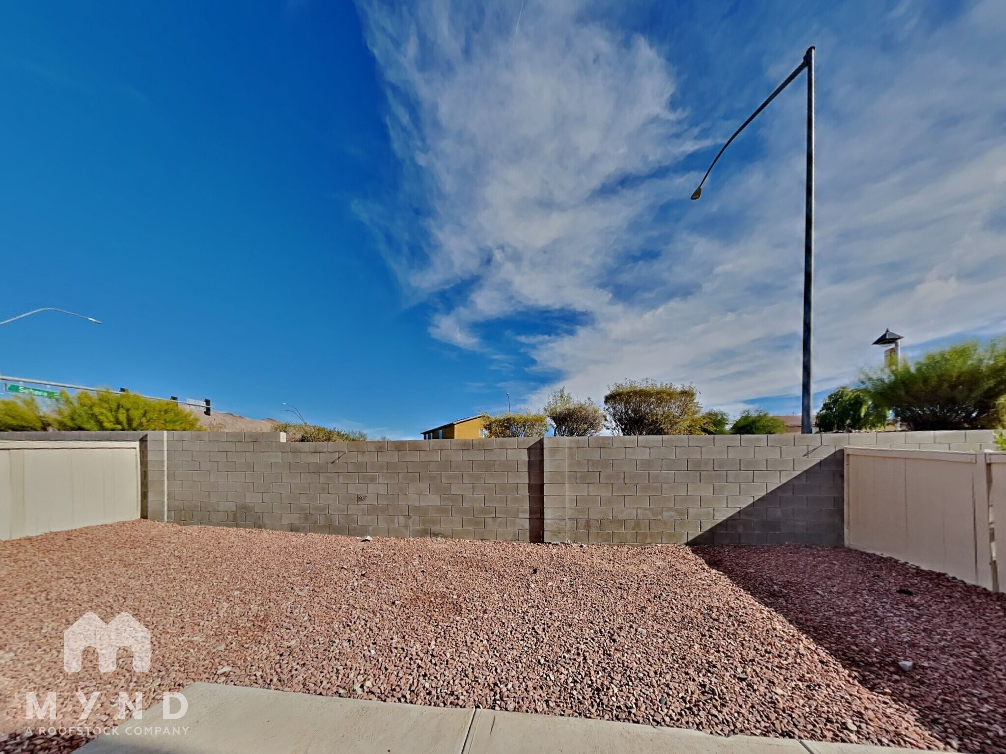 Building Photo - 2520 Olay St