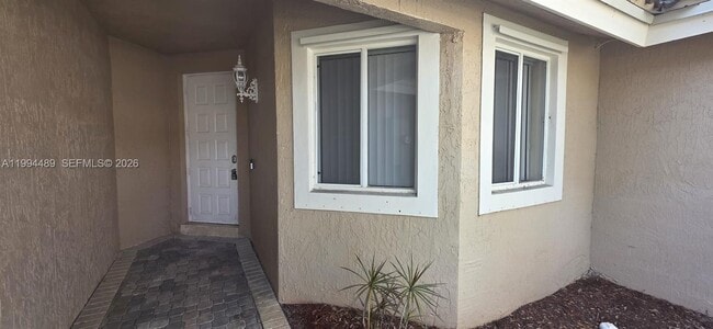 Building Photo - 1078 SW 158th Way