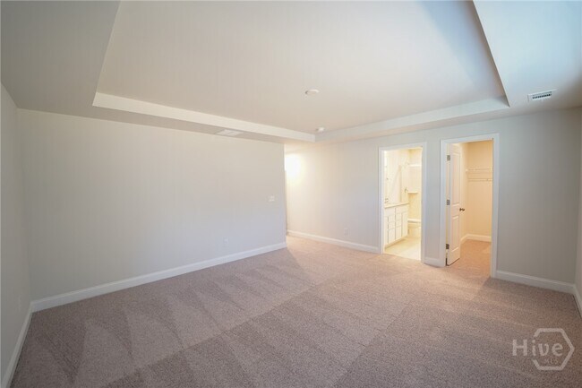 Building Photo - 112 MONTEREY Lp