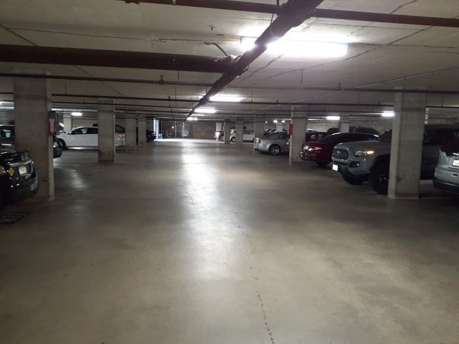 Building Photo - 7740 Redlands St