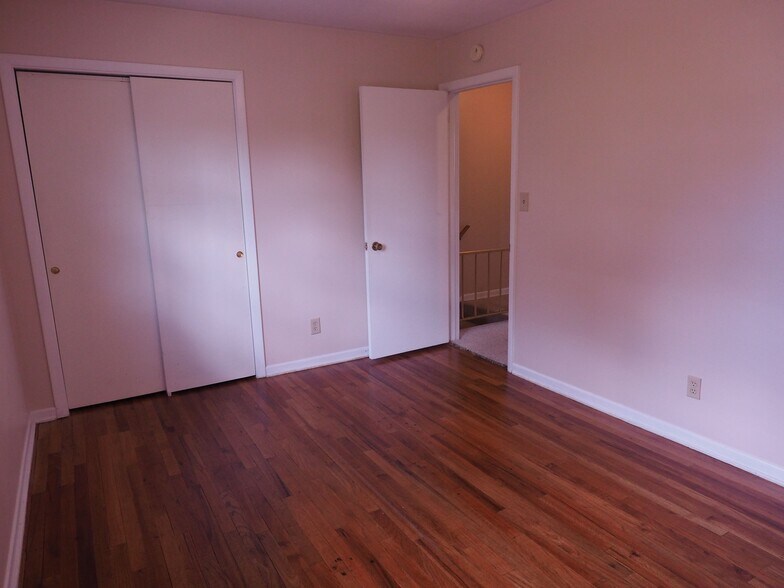 Building Photo - 4019 Rilling Ave