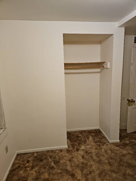 Building Photo - 614 Water St