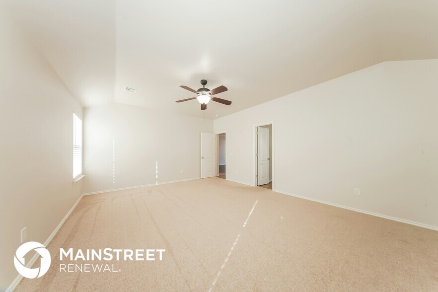 Building Photo - 11516 Southwest 24th Street